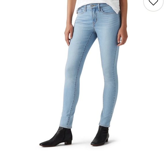 Levi's Denim - Levi's Light Blue Skinny Jeans - Women's Slim Fit